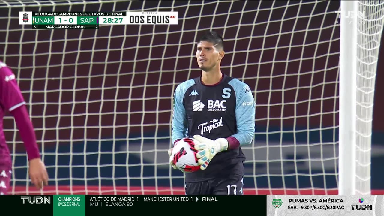 ¡TIRO ATAJADO! disparo por Diogo.