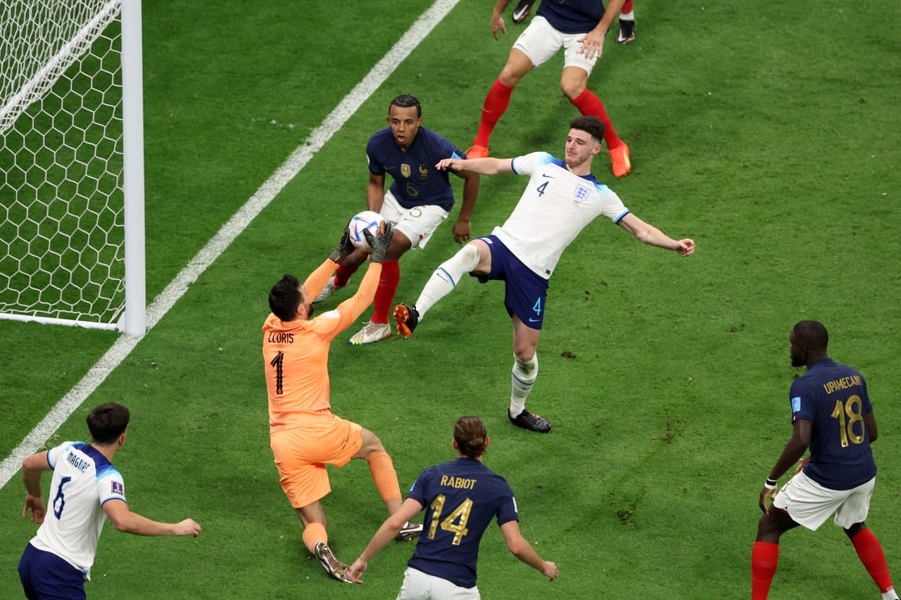 Francia elimina a Inglaterra en el partido donde Harry Kane falló el primer penalti del equipo de los tres leones en la historia de su participación en Copas del Mundo.