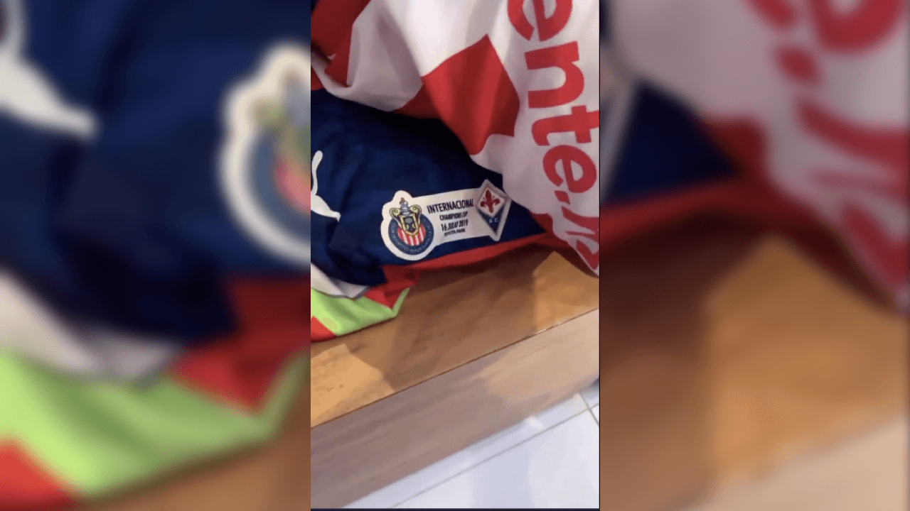 ¡Impresionante! Así se destaca la imponente colección del defensor mexicano.