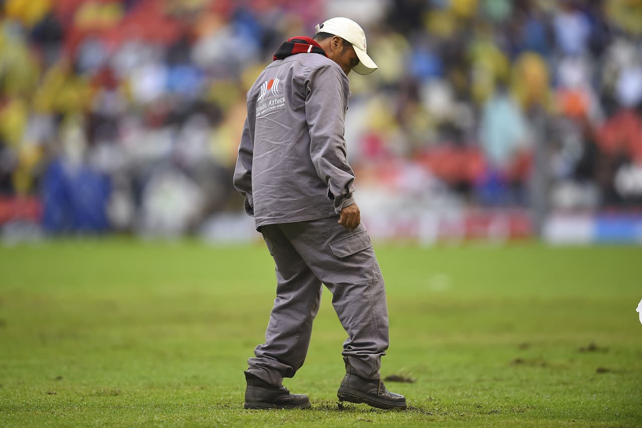 La energía de las porristas, la alegría de los fanáticos y las curiosidades fueron parte del colorido en el arranque de América, Chivas de Guadalajara, Cruz Azul y Monterrey en la Copa MX.