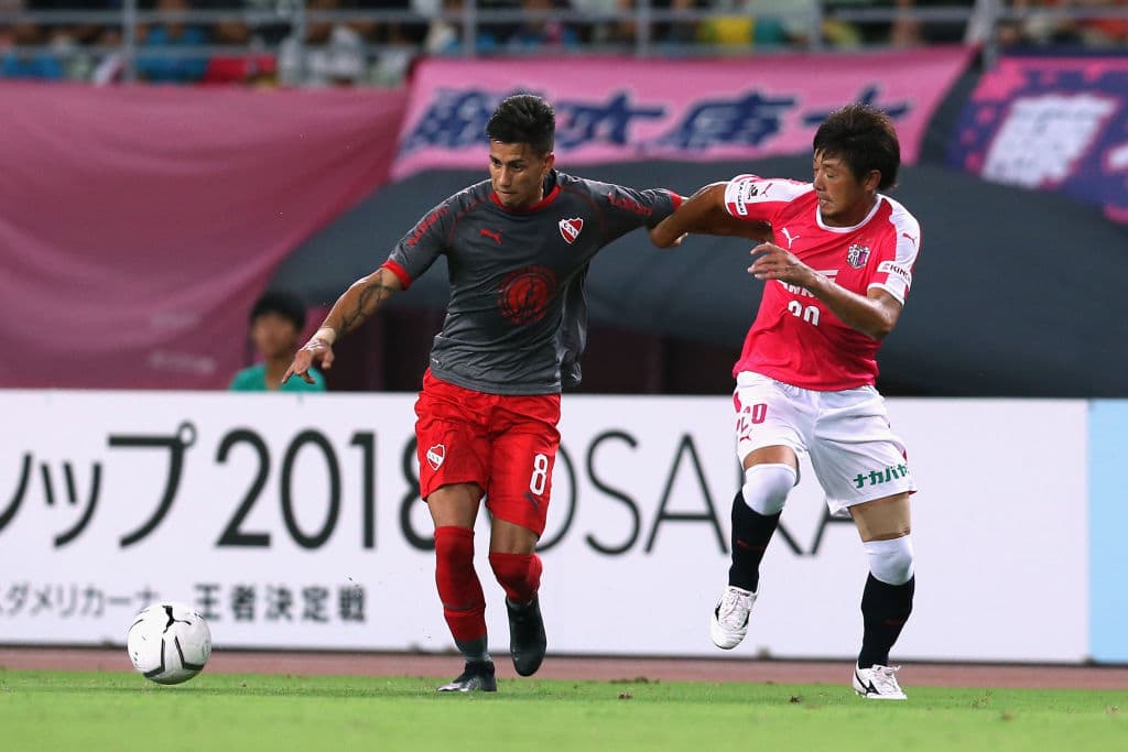 Independiente también respondió para sacudirse un poco del dominio del equipo que en el Estadio Nagai de Japón hizo las veces de local.