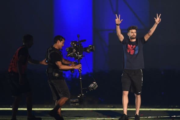 Los jugadores Blaugranas recorrieron las calles de Barcelona y después llegaron al Camp Nou para celebrar su quinta Champions League