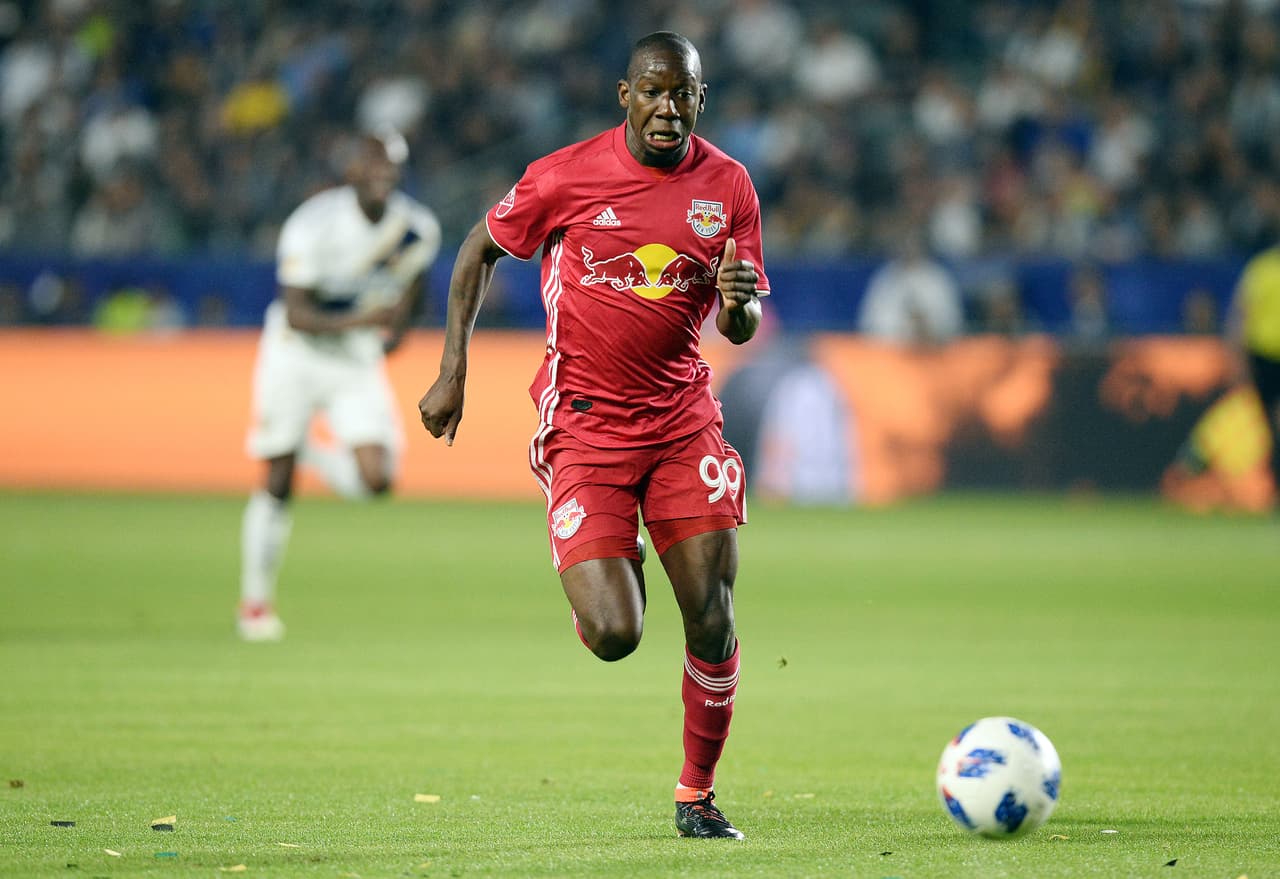 El goleador-asistente. Bradley Wright-Phillips es uno de los mayores artilleros históricos de la MLS, pero en las últimas semanas se está revelando como un creador de lujo. El #99 creó dos pases-gol en la victoria de los Red Bulls ante LA Galaxy. (USA Today Images)
