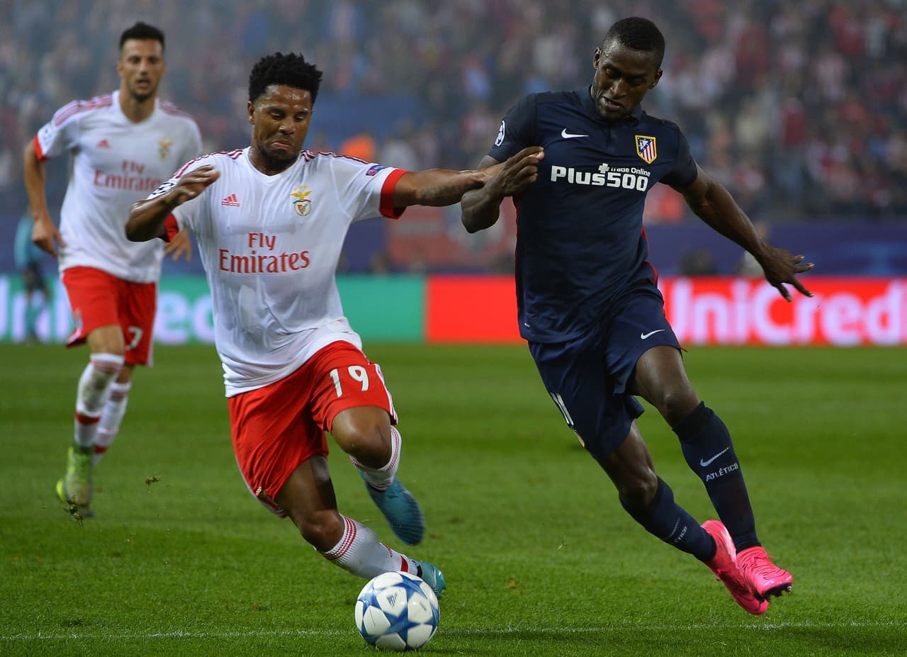 Los colchoneros trataron de reaccionar pero la defensa visitante se impuso al final.