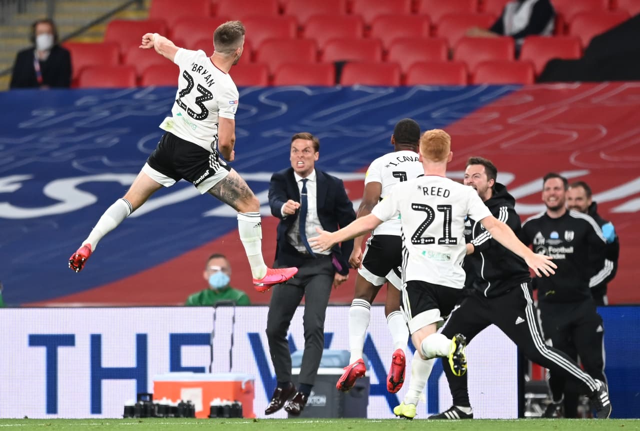 Fulham vuelve a la Premier League tras vencer al Brentford