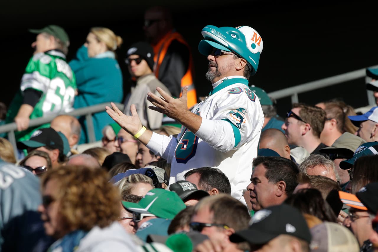 Los fans son los que dan esa pasión al emparrillado, checa lo mejor en la Semana 10.