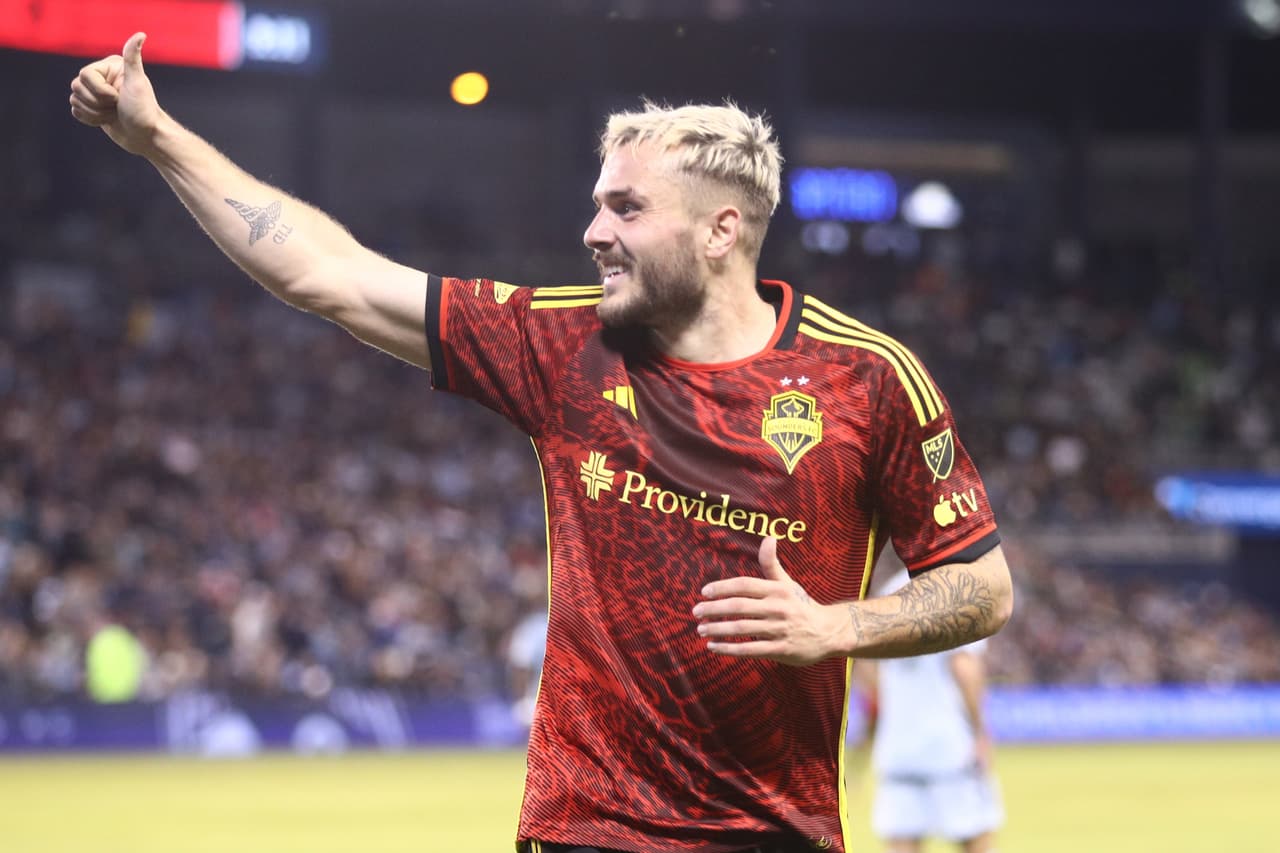 Delantero - JORDAN MORRIS (Seattle Sounders FC)