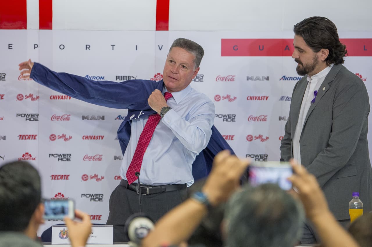 Vergara: "Chivas tiene que verse en top 10 del mundo"