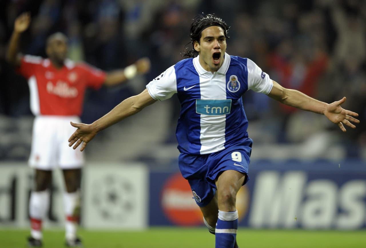 Fue el 17 de febrero de 2010 ante el Arsenal al que vencieron por 2-1 en Oporto, pero después cayeron 5-0 en Londres.