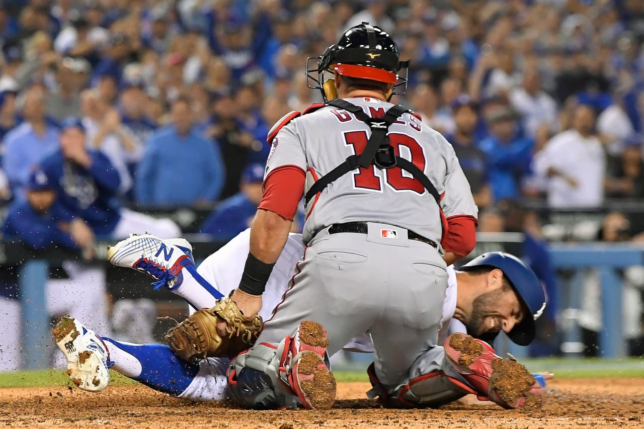 Los Dodgers se llevan el juego 1 de la Serie Divisional de la Liga Nacional 6-0 sobre los Nationals con un brillante pitcheo de Walker Buehler y una gran ofensiva liderada por Max Muncy.