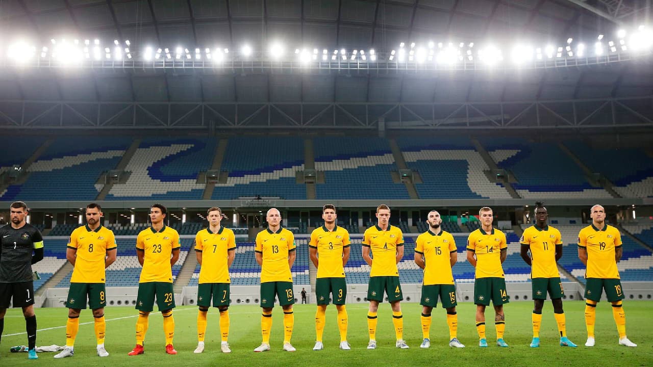 Australia y Emiratos Árabes se enfrentan por llegar a Qatar 2022