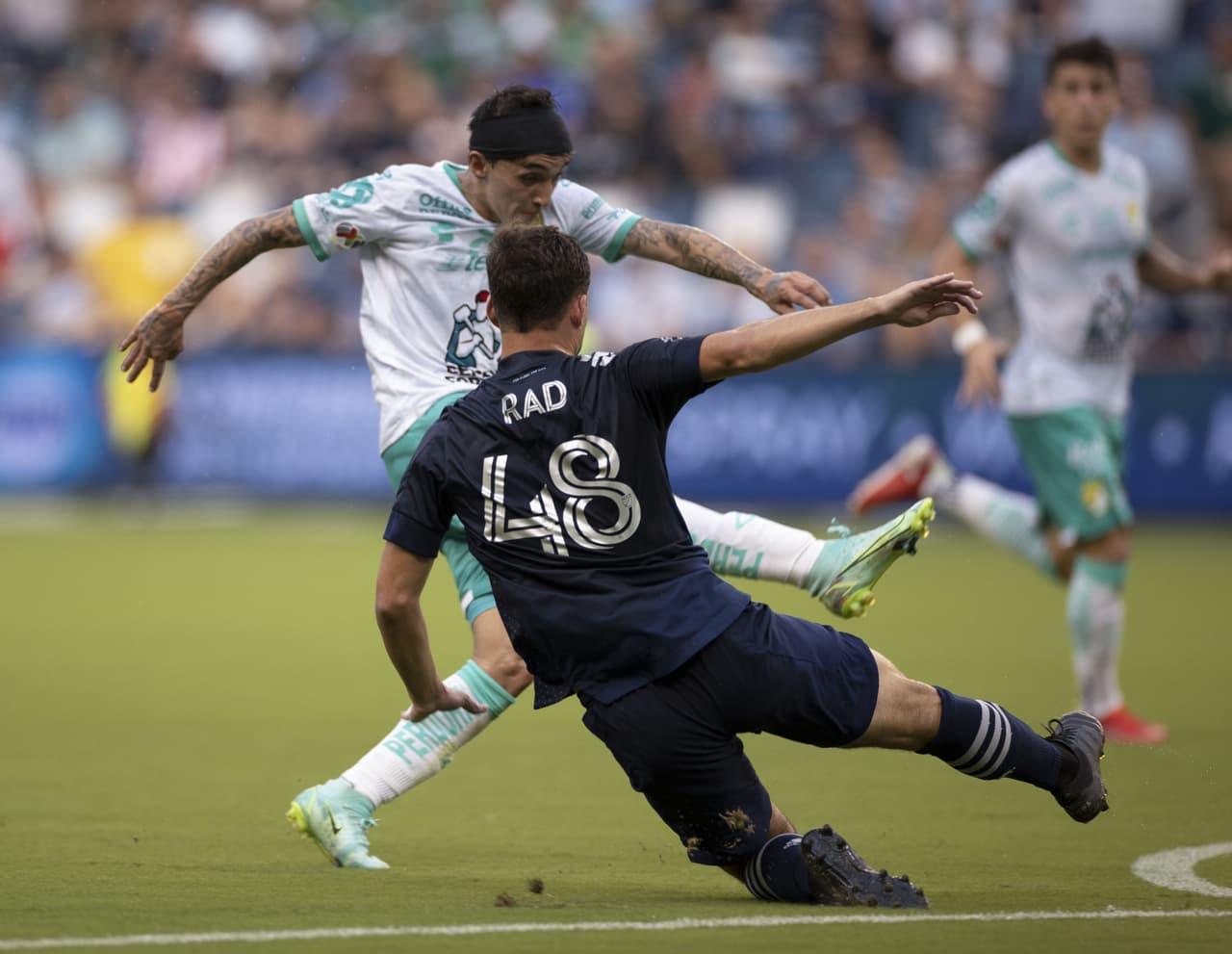 León golea 1-6 al Sporting Kansas City y se mete a las semifinales de la Leagues Cup, donde esperan rival.
