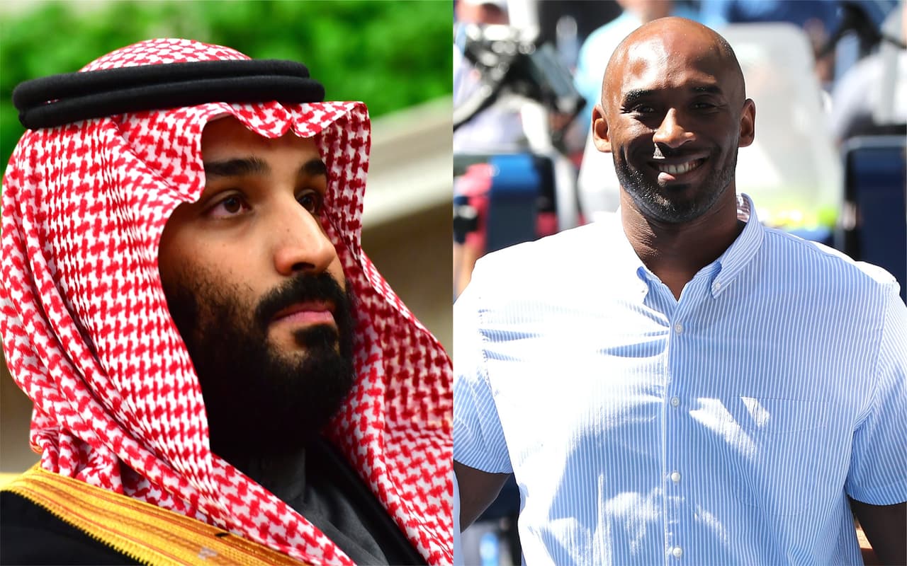 Imagen en la que aparecen el príncipe de Arabia Saudita Mohammed bin Salman y el exastro de la NBA y los LA Lakers, Kobe Bryant.