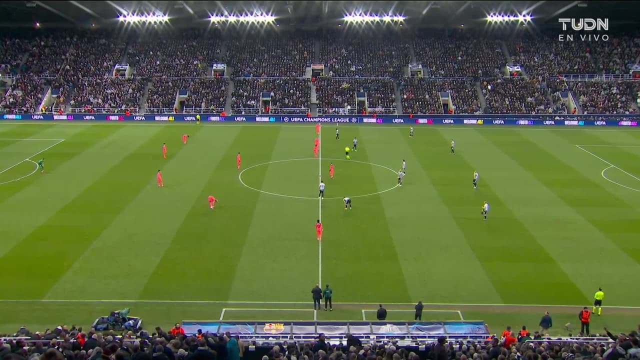 ¡Inicia el partido! Newcastle vs. Barcelona en los octavos de final