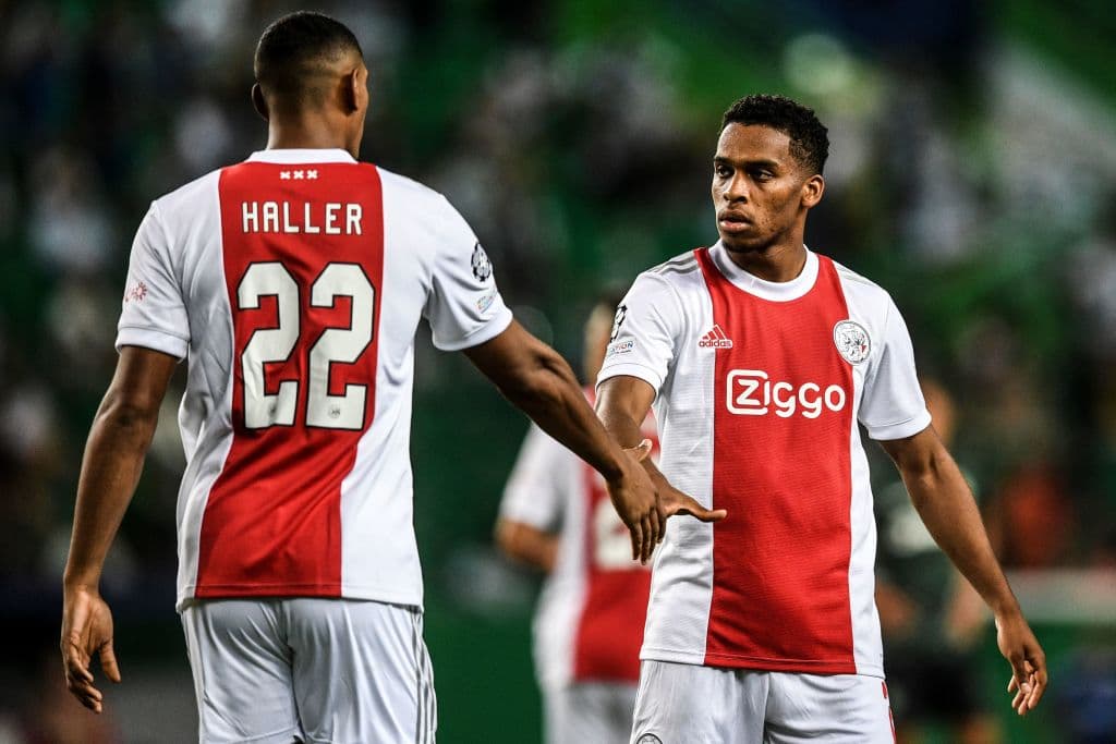 El Ajax solió crecido en su visita al Sporting de Lisboa y terminaron goleando a los locales 1-5.