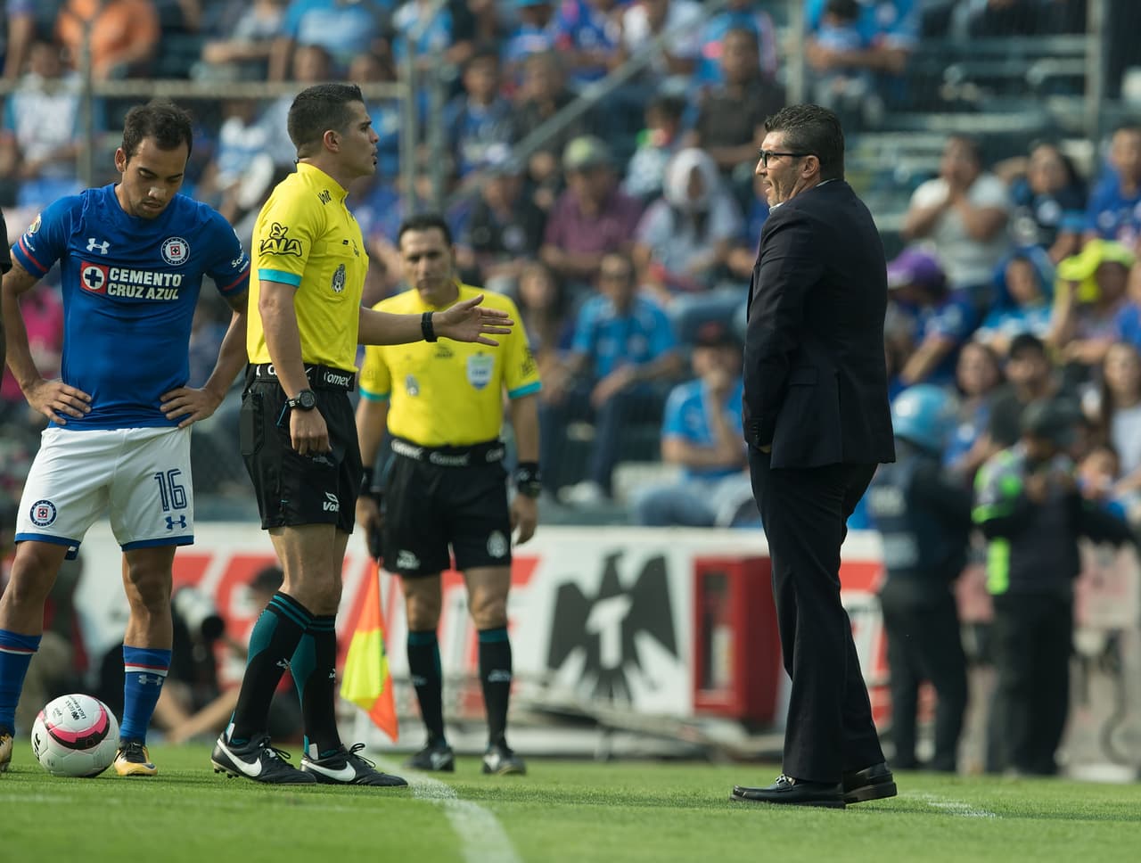 La derrota contra Cruz Azul 2-1 fue el detonante que llevó a la salida del técnico que antes fuera campeón en este club.