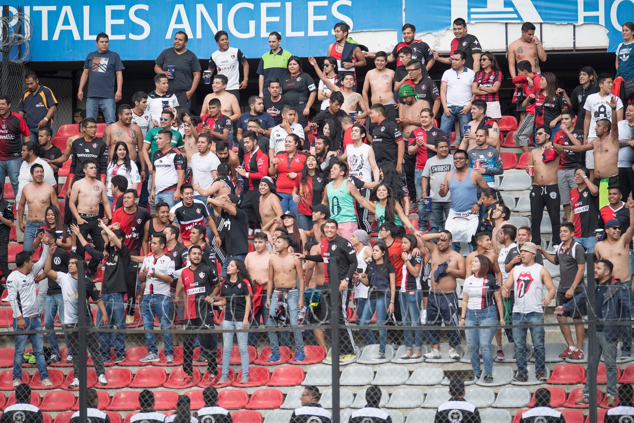 Los aficionados al Atlas que hicieron el viaje vieron bien recompensado su esfuerzo. Su equipo dio un gran espectáculo en la cancha.