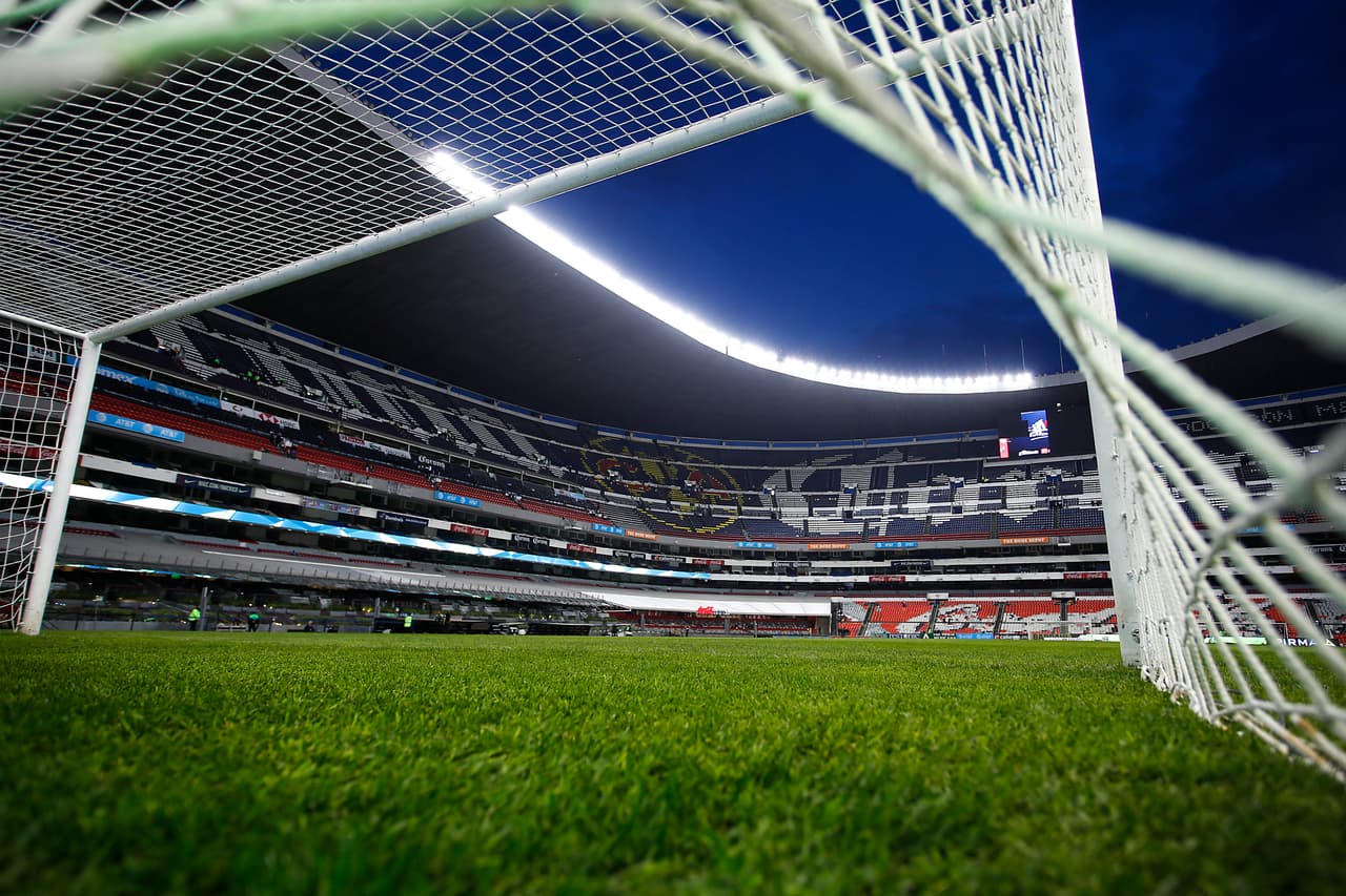 Impresionante vista del Estadio Azteca. La calma antes de la tempestad tras la batalla entre América y Juárez.