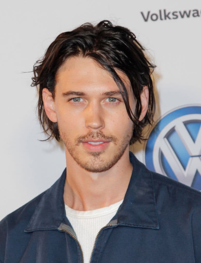 Butler es un timbre muerto mientras tiembla, traquetea y rueda en la película que explora la vida y la música de Elvis Presley.