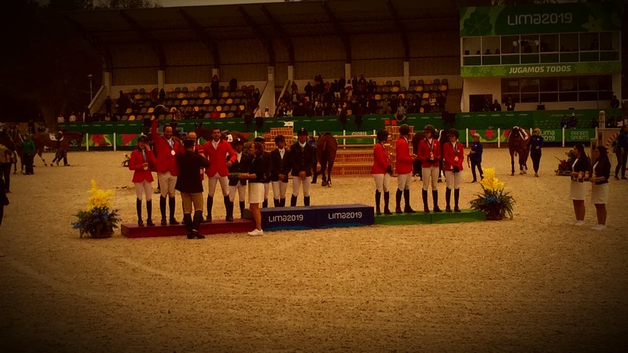 México captura la plata en salto por equipos en ecuestres