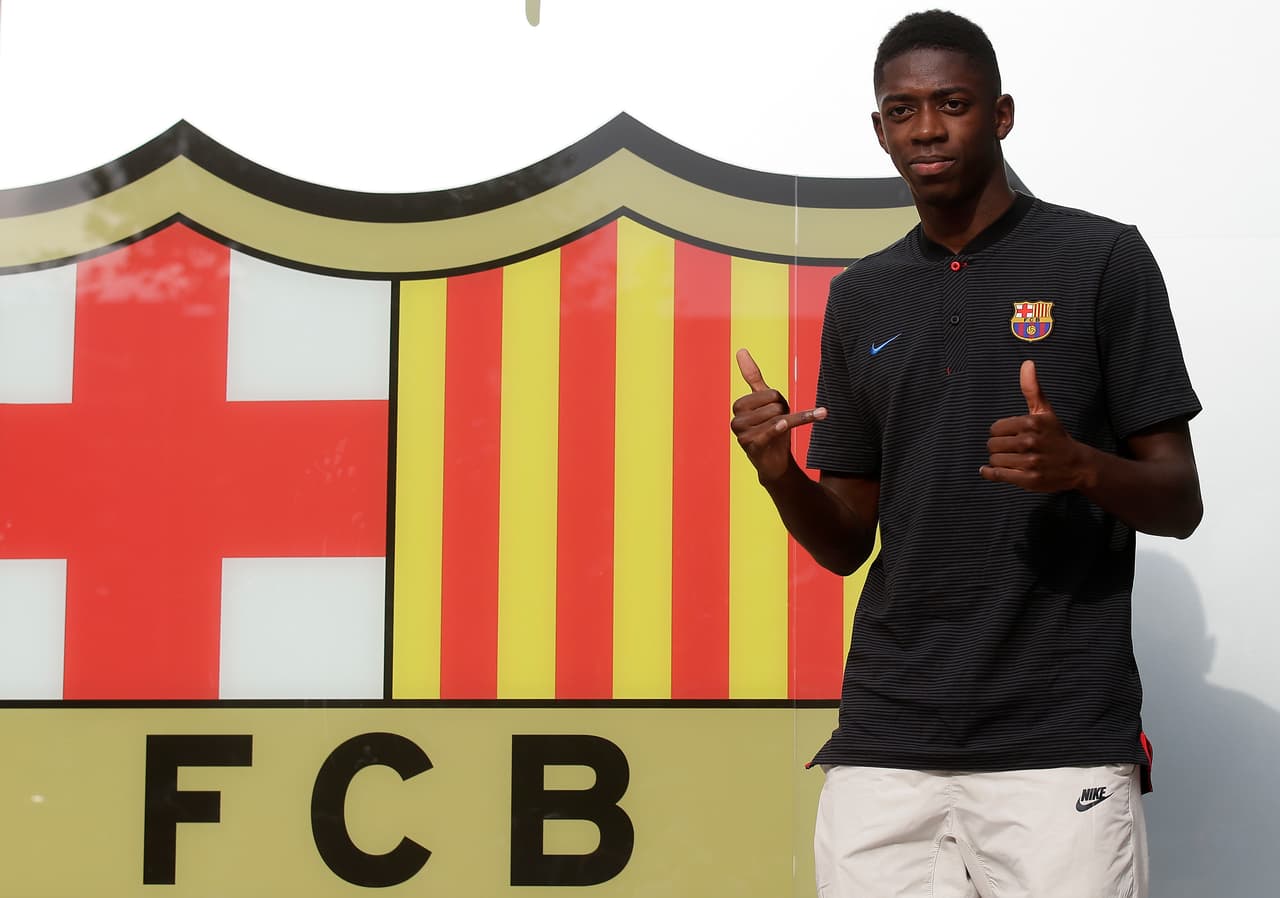 La llegada de Dembelé por 105 millones de euros, más 42 en variables, abre la expectativa por lo que ofrecerá este atacante al tridente ofensivo del argentino Lionel Messi y el uruguayo Luis Suárez.