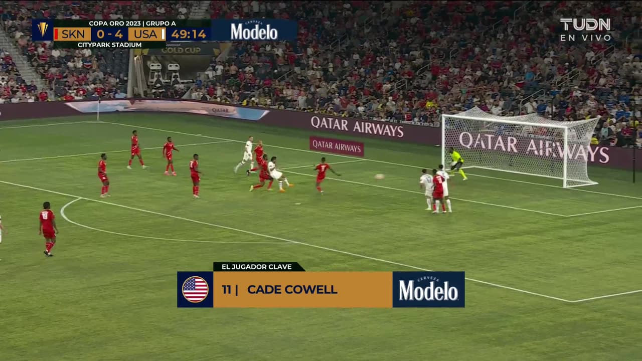 ¡GOL!  anota para Estados Unidos. Jesús Ferreira