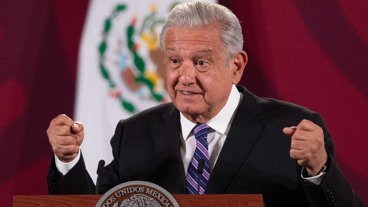 AMLO autoriza construcción de estadio de béisbol en Tepic, Nayarit