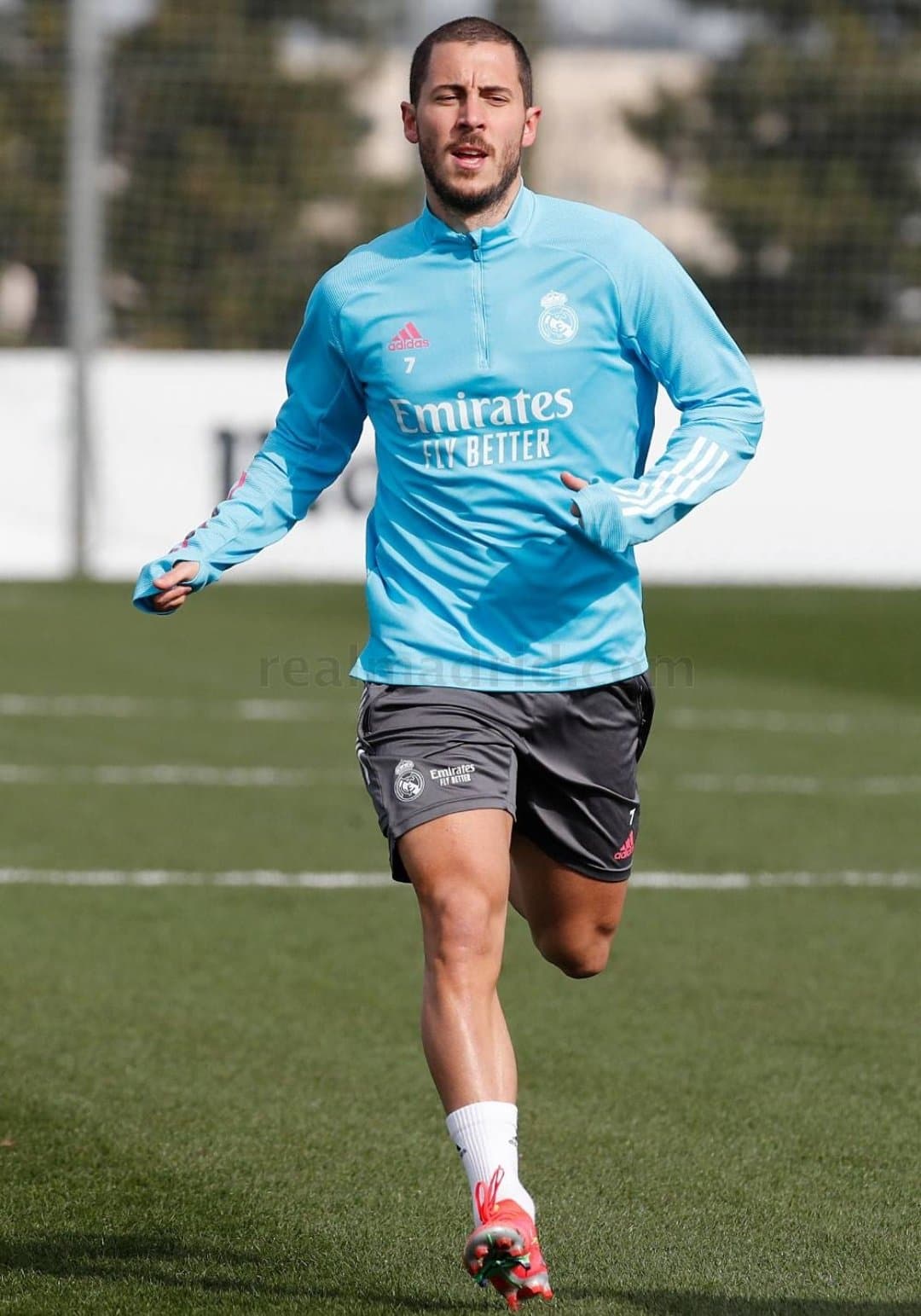 Hazard ya entrena con el Real Madrid, pero sigue siendo baja