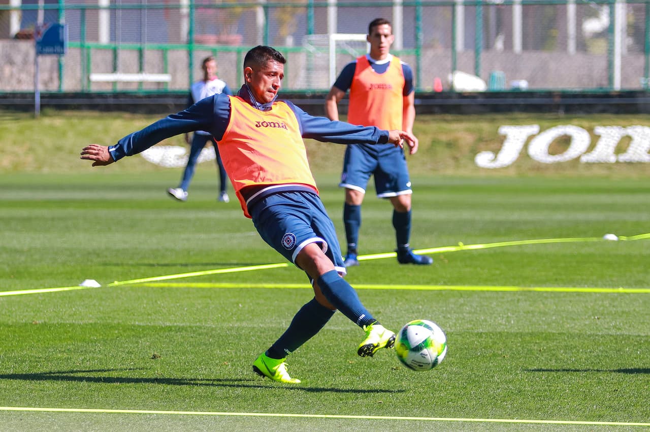 Elías Hernández fue el hombre clave en la generación de fútbol en el mediocampo y espera mantener su buen ritmo en este torneo.