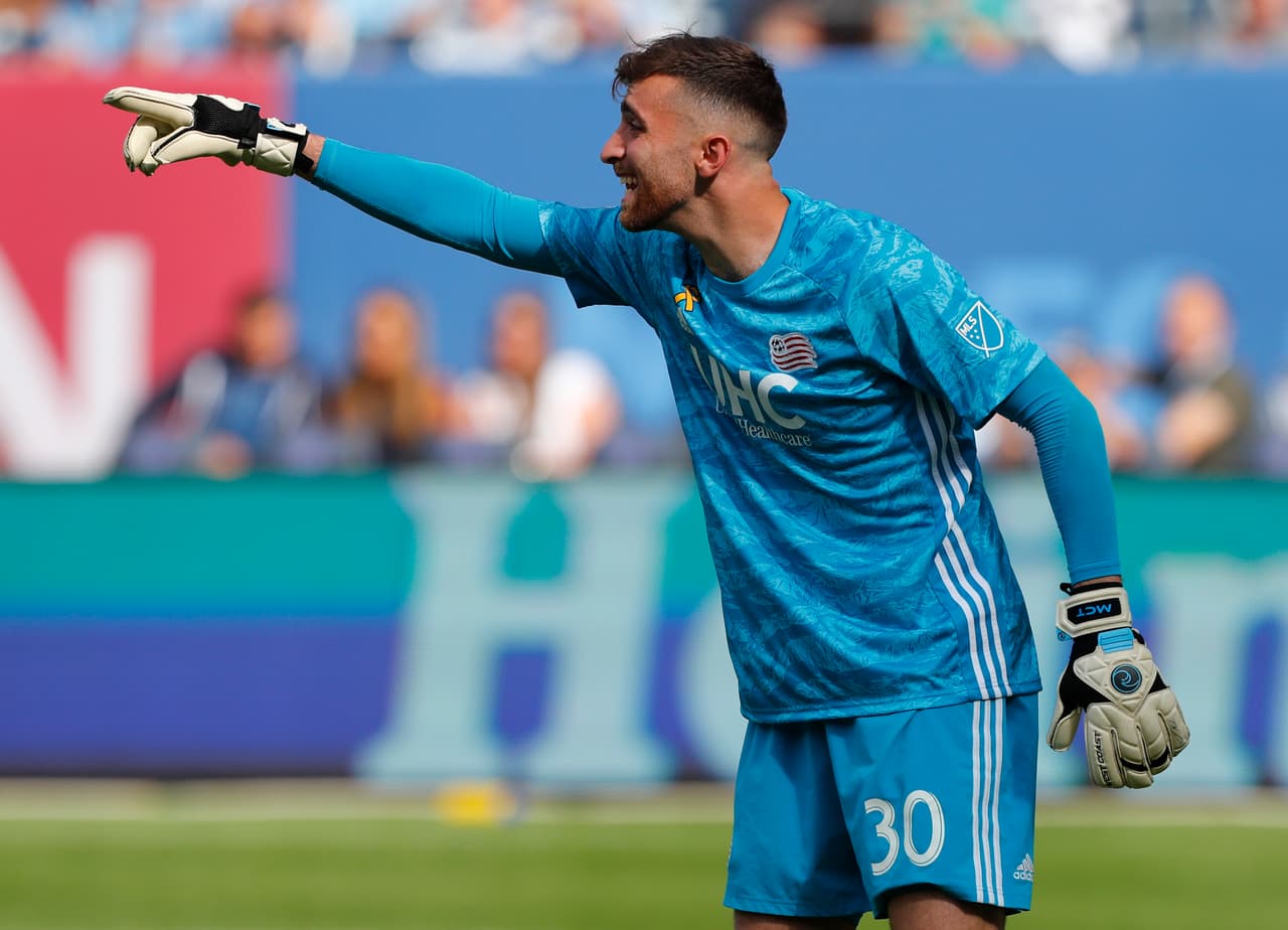 Matt Turner fue uno de los grandes protagonistas de la reducida jornada. El cancerbero de New England Revolution paró y desvió todo lo posible. Solo en la última jugada del partido New York City FC pudo sacar ventaja sobre los visitantes.
