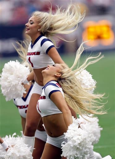 Mira las imágenes de las esculturales porristas de la NFL durane la primera semana de la temporada 2015. ¡Hermosas!