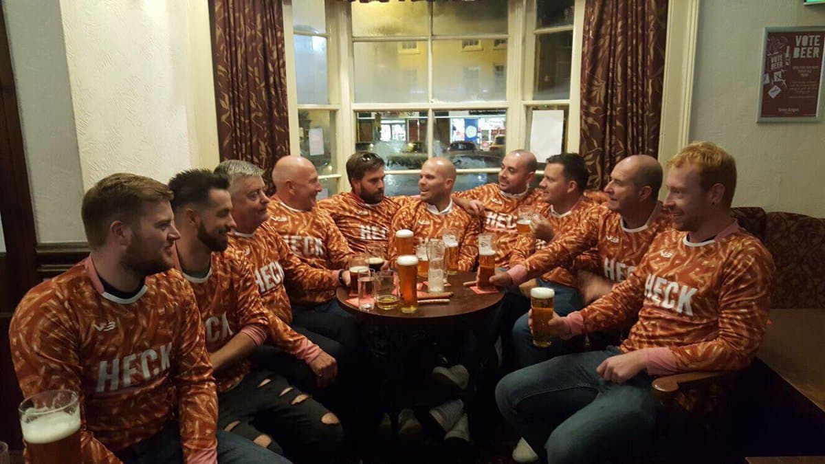 La acogida del jersey ha sido positiva en Bedale, localidad de Hambelton en Nort Yorkshire, a 55 kilómetros al norte de Leeds, Inglaterra.