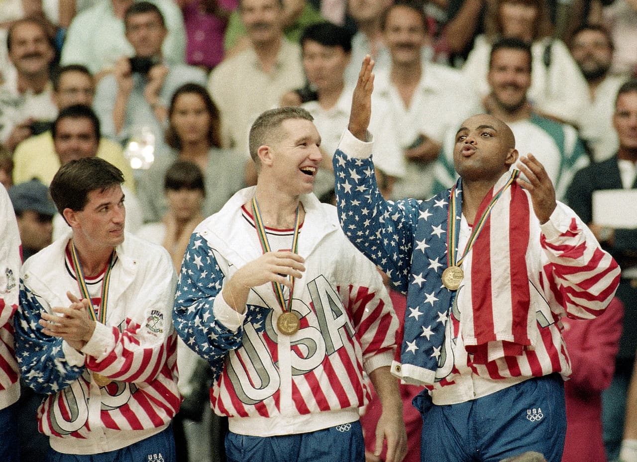 Ganó dos medallas olímpicas de oro en 1992 y 1996; formó parte del ‘Dream Team’.