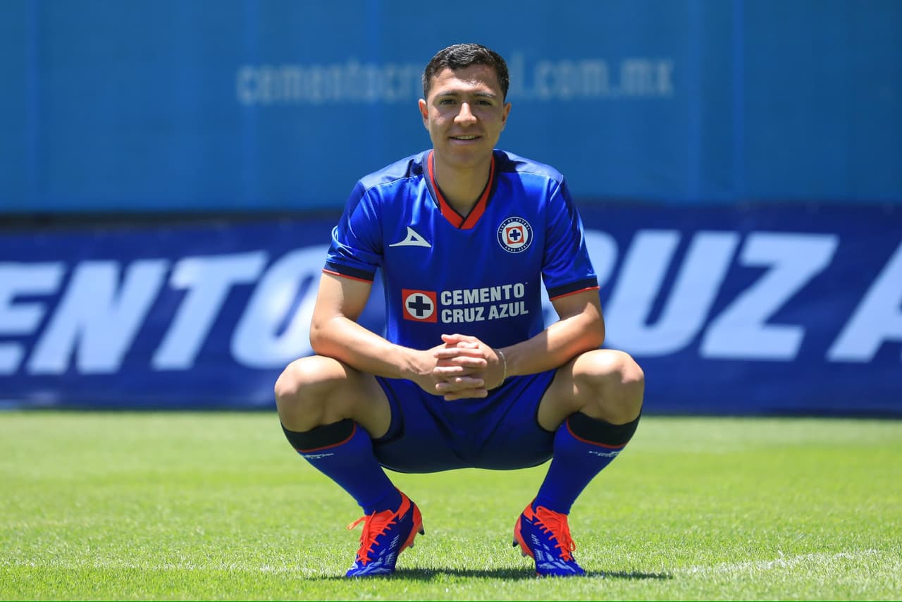 Andrés Montaño señala sus retos con Cruz Azul y la Selección Mexicana