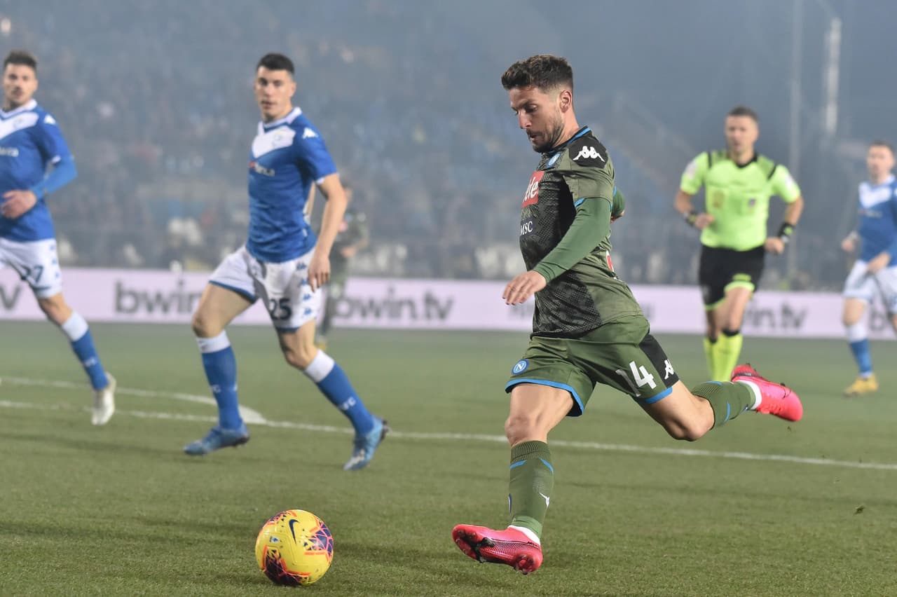 Hirving ‘Chucky’ Lozano salió a la banca. Chancellor (26’) daba la victoria momentánea a los locales hasta que, cobrando un tiro penal, Insigne emparejó el encuentro. Ruiz Peña al 54’ dio la vuelta al partido para volver a casa con tres puntos en la bolsa.