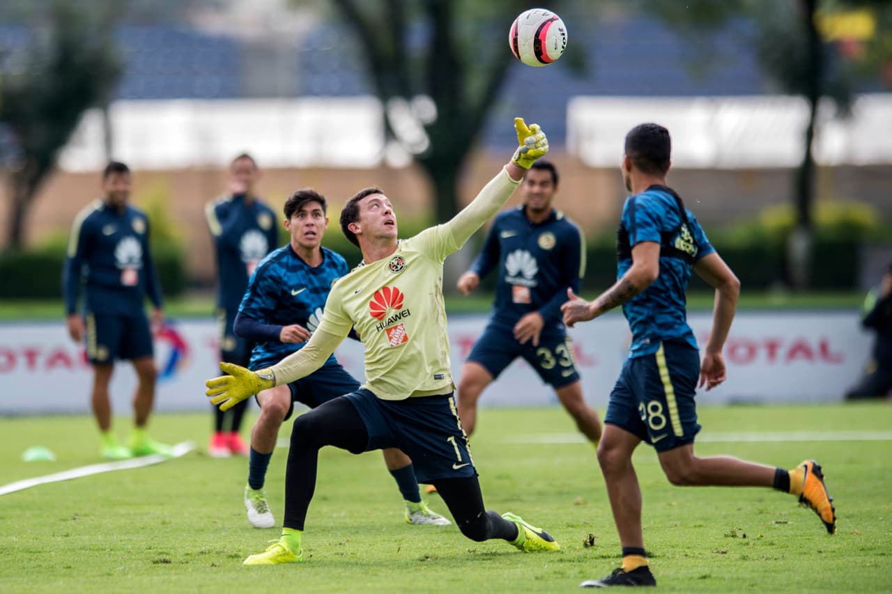 La experiencia de Marchesín es muy bien valorada, pero en América la competencia es muy grande como para confiarse.