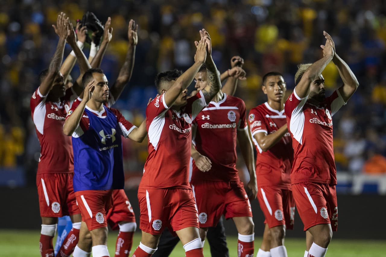 <b>Lo mejor: </b>Toluca terminó con la racha de 29 juegos sin caer en casa que ostentaba Tigres (Mexsport).