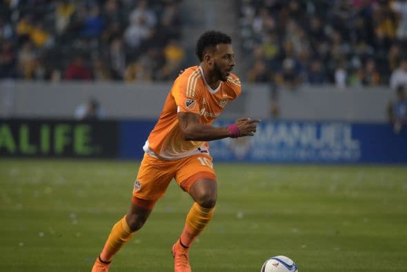 9) GILES BARNES | El delantero jamaiquino anotó su segundo gol del año con el cual Houston Dynamo cortó una racha negativa de derrotas.