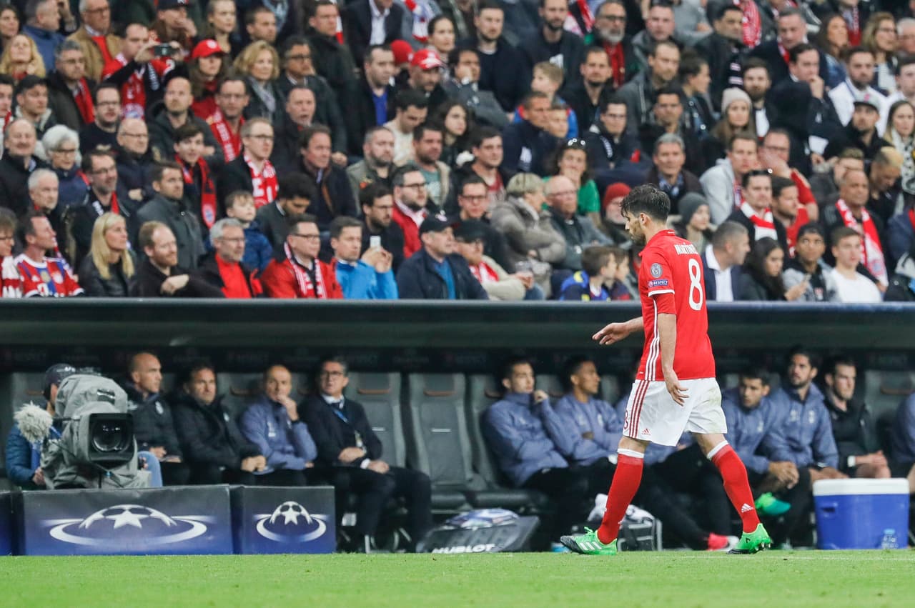 La expulsión de Martínez le dio el control a Real Madrid y prácticamente lo arrebató a Bayern Munich su podrío como local.