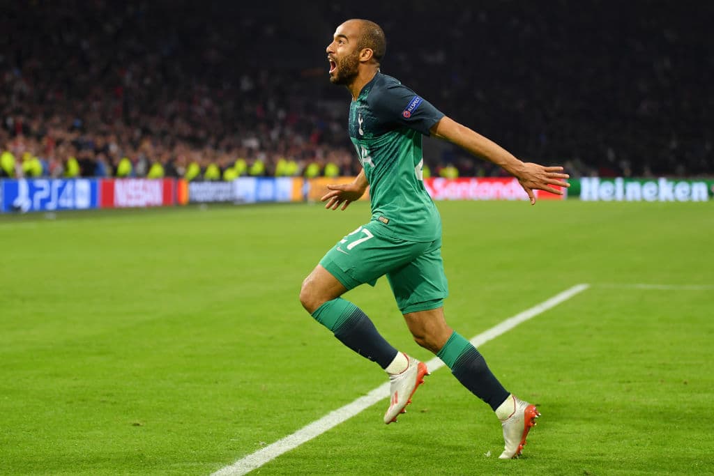 Una actuación milagrosa, providencial, para la eternidad, así fue el triplete que marcó Lucas Moura a favor del Tottenham Hotspur en la Vuelta de las Semifinales de la Liga de Campeones ante el Ajax. Moura anotó a los 55, 59 y 96 minutos los goles que le sacan de la bolsa el boleto a la Final a los Holandeses. Estas son las imágenes de esa proeza.