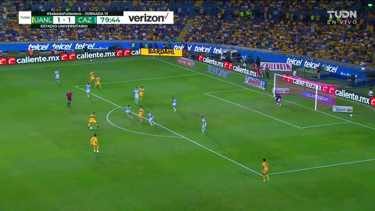 ¡TIRO ATAJADO! disparo por Samir.