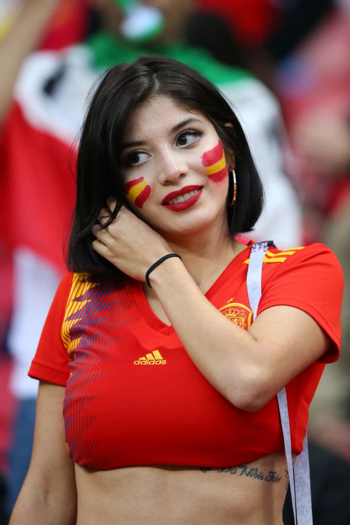 KAZAN, RUSSIA - JUNE 20: An Spain fan enjoys the pre match atmosphere outside the stadium prior during the 2018 FIFA World Cup Russia group B match between Iran and Spain at Kazan Arena on June 20, 2018 in Kazan, Russia. (Photo by Alex Livesey/Getty Images)