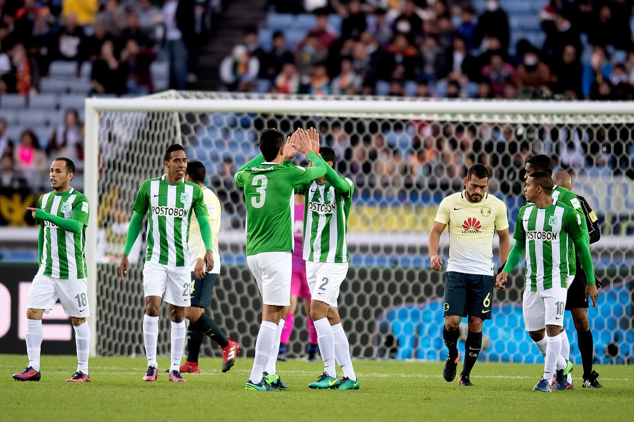 En el partido por el honor, ante el campeón de la Copa Libertadores, igualaron 2-2 con goles Samudio, en contra, Alejandor Guerra (Nacional), Michael Arroyo y Oribe Peralta (América).