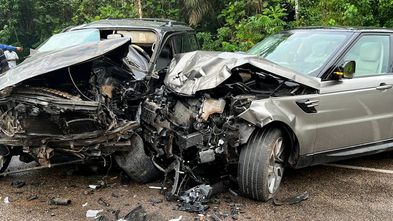 André Onana, compañero de Edson, sufre fuerte accidente automovilístico