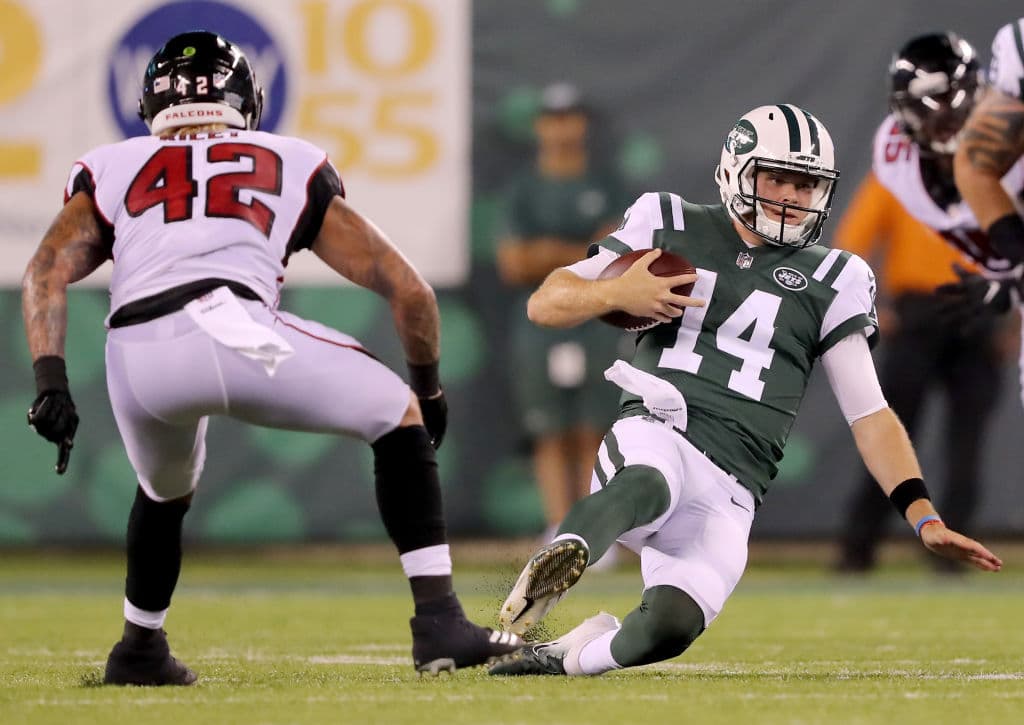 8) 
<b>Sam Darnold, QB</b>. Los Jets le van a dar oportunidad a Teddy Bridgewater como titular, pero este novato le va a meter mucha presión. Ya jugó en USC, puede soportar la presión de hacerlo en New York.