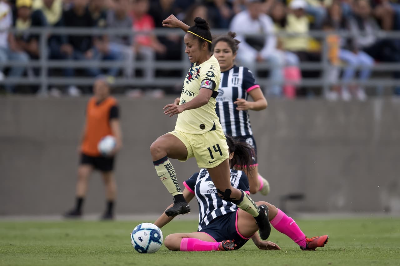 Con goles de Aylin Avilez y Marcela Valera, Monterrey rescata el empate luego de ir abajo en el marcor 2-0.