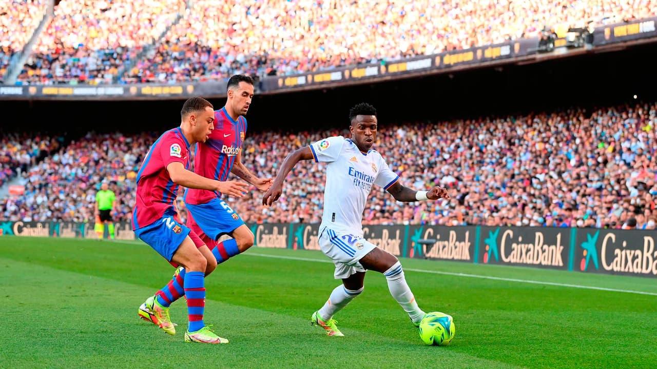 Barça descarta por lesión a Sergiño Dest para jugar ante Real Madrid