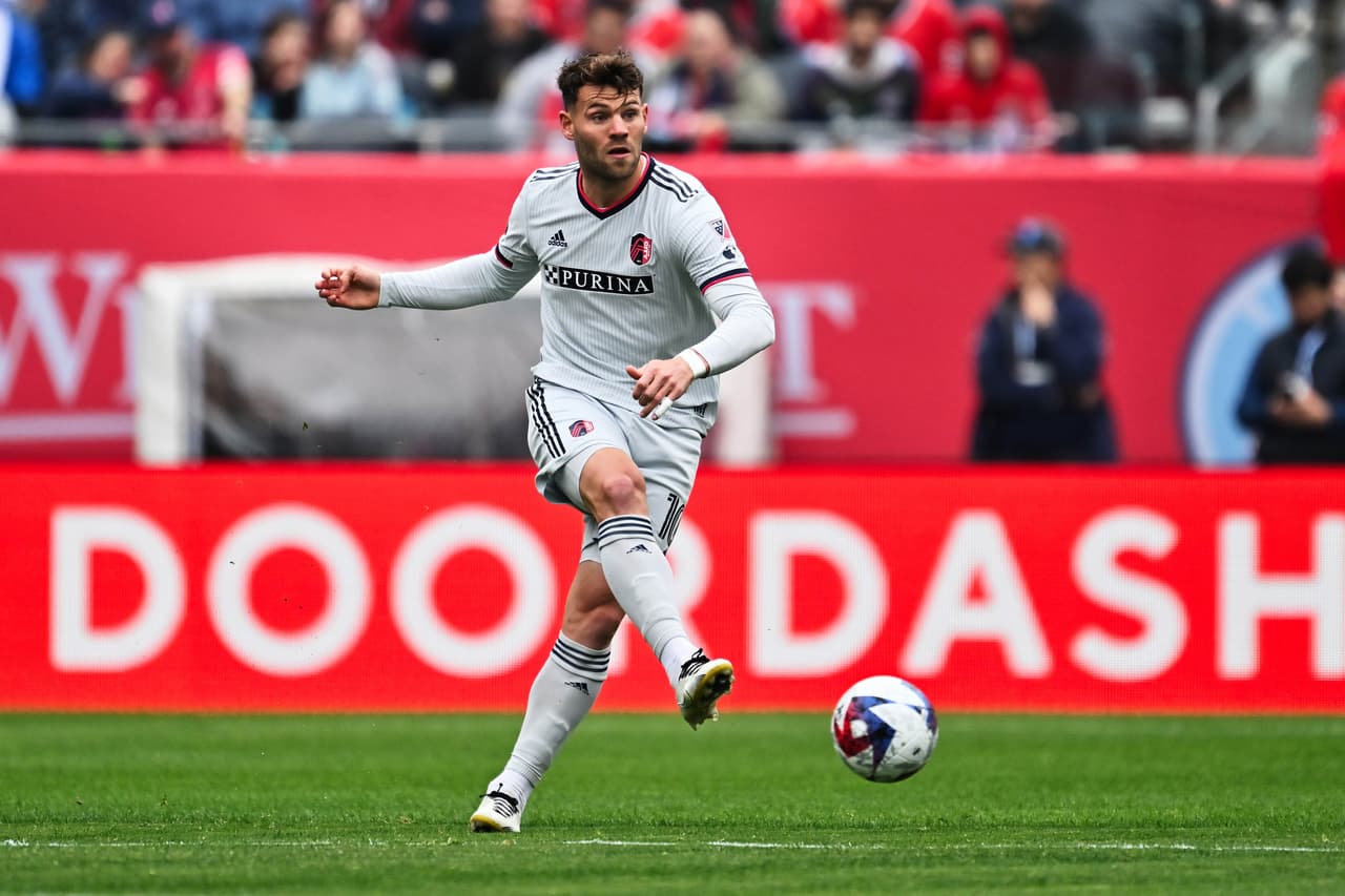 Mediocampista: Eduard Löwen (St. Louis CITY SC)