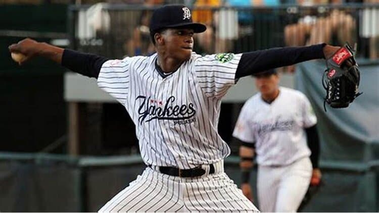 Alex Vizcaíno, el prospecto de Yankees que prefería el basquetbol