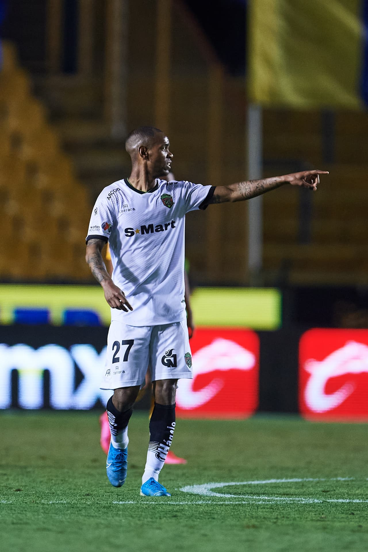 Diego Rolán hace un golazo oara acortar las distancias.